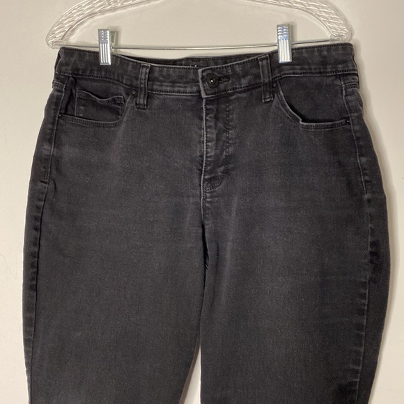 Style & Co | Black Curvy Skinny Leg Jeans Size 12 - Picture 5 of 16